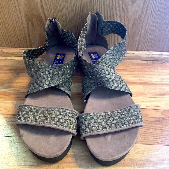 Zee Alexis Fran 40 bronze metallic elastic cross cross rear zip comfort sandals - Picture 5 of 13